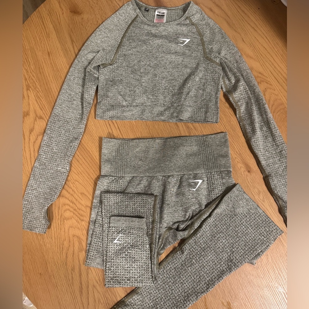 Gymshark Heather Gray and green Athletic set
